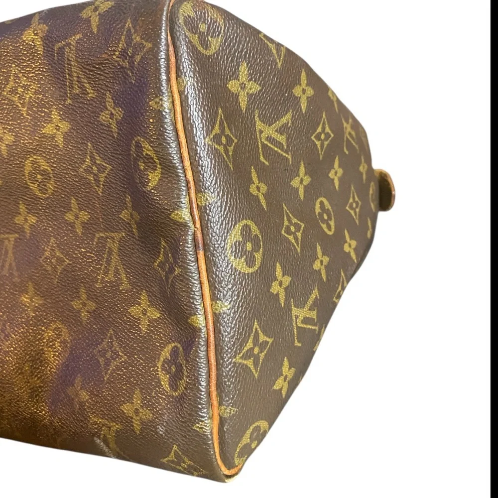 Authentic Vintage Louis Vuitton Monogram Canvas Speedy 35 Handbag -